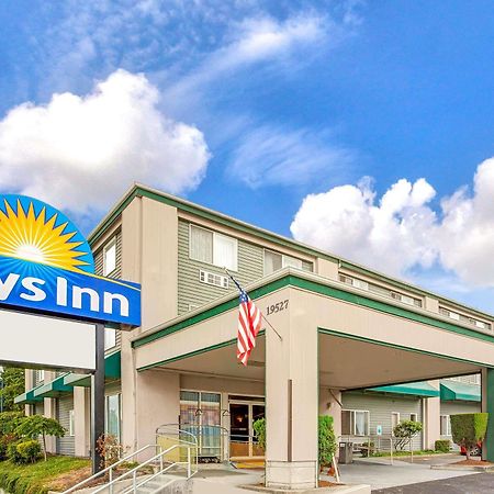 Days Inn By Wyndham Seattle Aurora Shoreline Dış mekan fotoğraf
